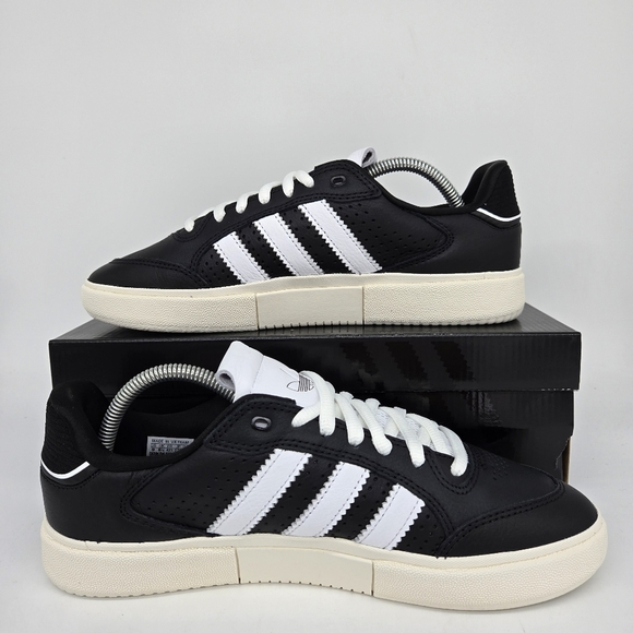 New adidas Tyshawn Low 'Core Black Cloud White' JQ1137 Men's Shoes Size 12 - Picture 4 of 8